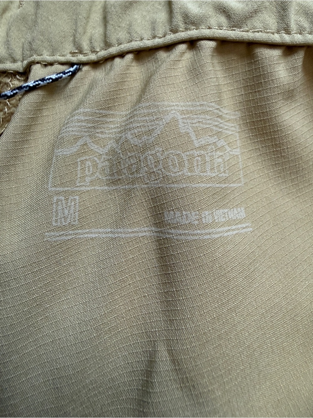 Patagonia Men’s Terrebonne Performance Hiking Joggers - Medium - Picture 2 of 5